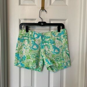 Lilly Pulitzer The Callahan Short - Limeade It’s a Zoo